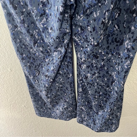 Athleta Women's Avenue Wide Leg Crop Pant size 10 - Picture 10 of 15